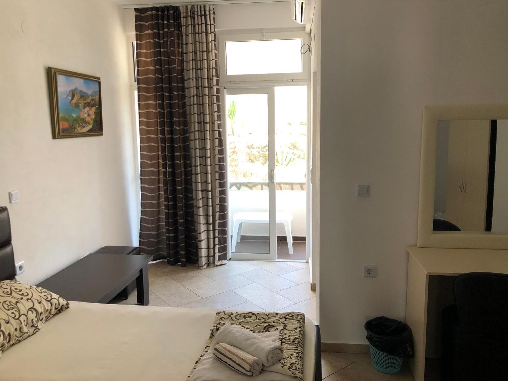 Novalic Hotel Dobra Voda Kültér fotó
